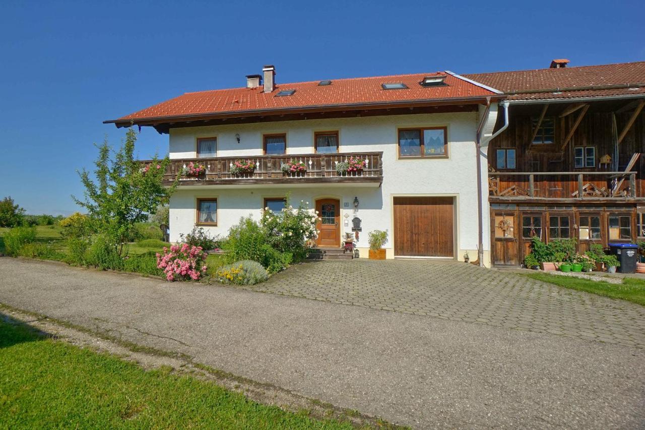 Beim Rieder Apartman Truchtlaching Kültér fotó